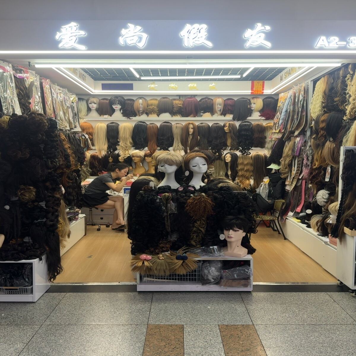 Нарощене волосся для плетіння оптом з Китаю в Україну